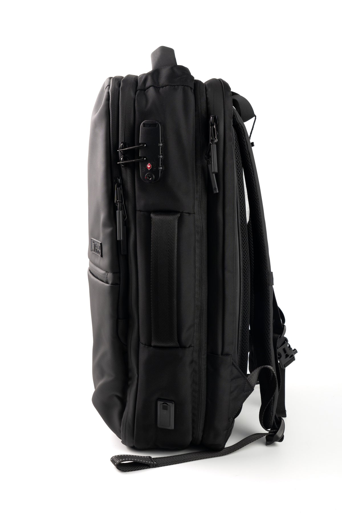 Travel Mate Light back straps view