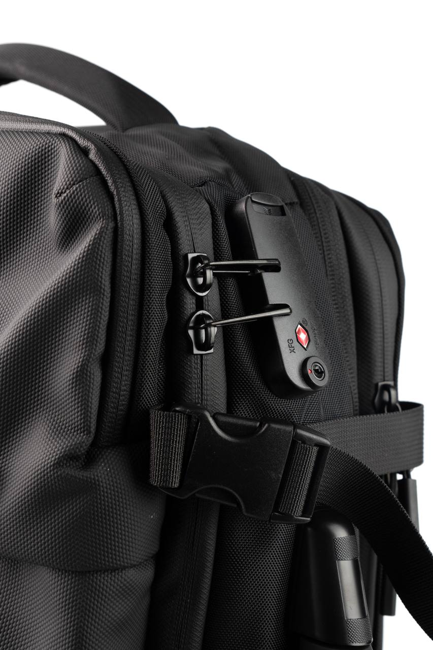 Travel Mate Plus